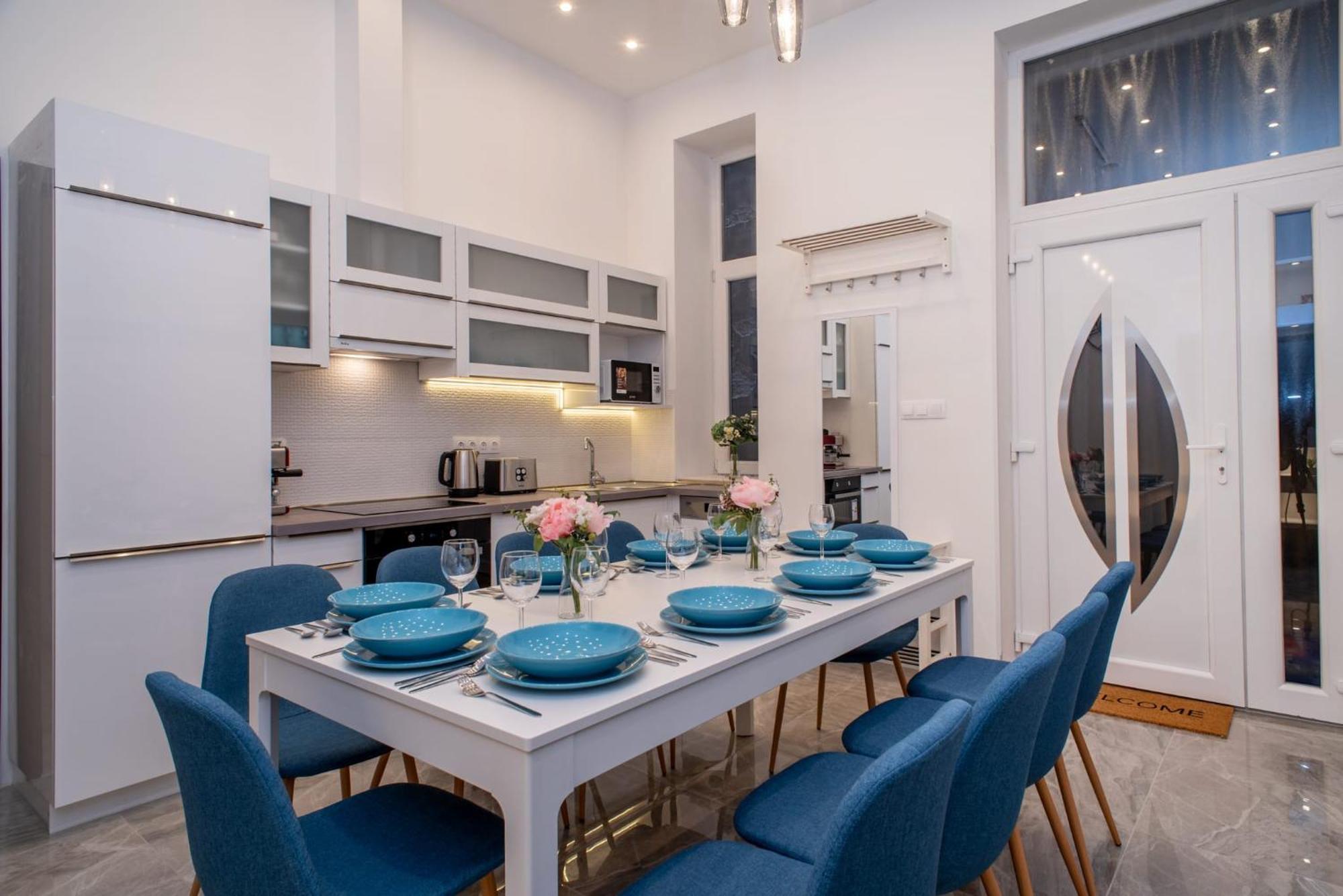 Very Central New And Large Ac Apartment ブダペスト エクステリア 写真