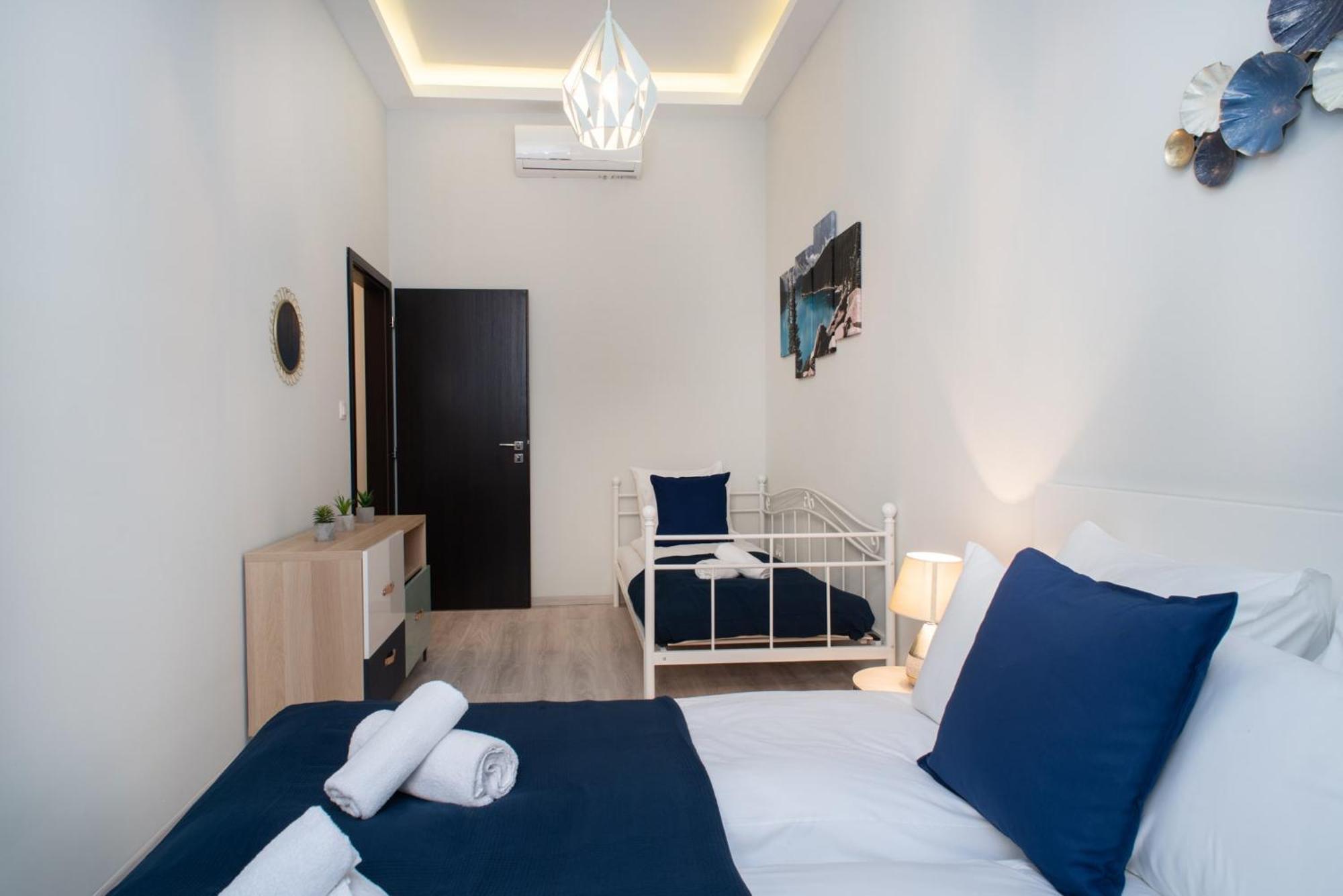 Very Central New And Large Ac Apartment ブダペスト エクステリア 写真