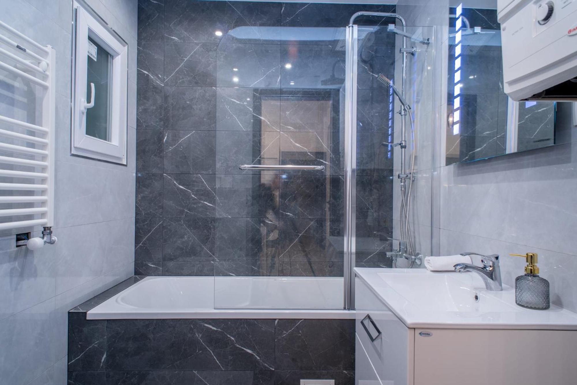 Very Central New And Large Ac Apartment ブダペスト エクステリア 写真
